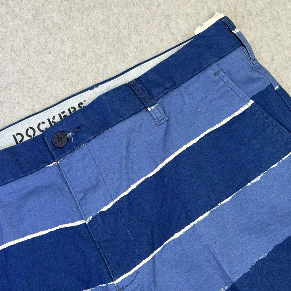 Dockers Supreme Flex Ultimate Shorts Men 38 Blue Striped Stretch Chino NWT